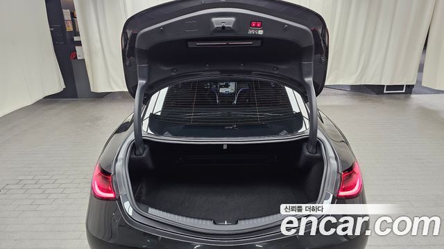 Mercedes-Benz CLE-Class (C236) CLE200 Coupe 2024 — фото 20