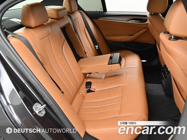 BMW 5 Series (G30) 520d M Sport package 2018 — фото 15