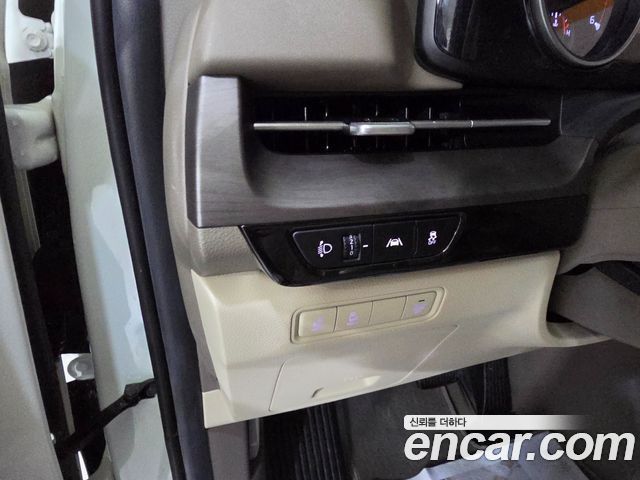 Kia Carnival (IV) Diesel 9-Seater Prestige 2021 — фото 9
