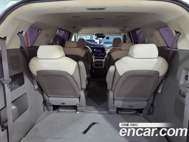 Kia Carnival (IV) Diesel 9-Seater Prestige 2021 — фото 19