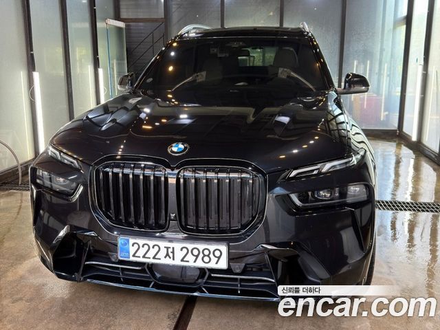 BMW X7 (G07) xDrive 40d M Sport 6STR 2024 — фото 1