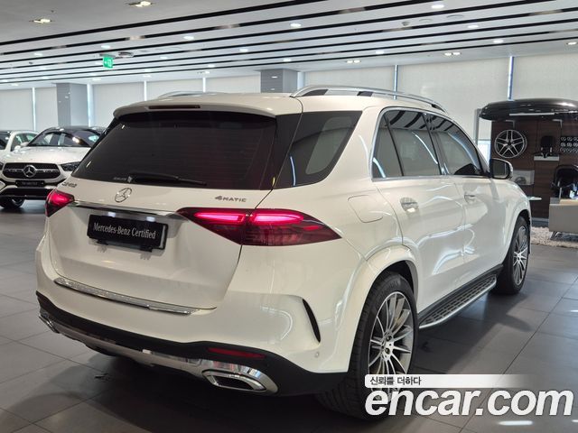 Mercedes-Benz GLE-Class (W167) GLE450 4MATIC 2024 — фото 3