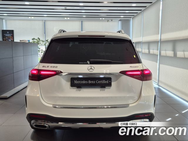 Mercedes-Benz GLE-Class (W167) GLE450 4MATIC 2024 — фото 4