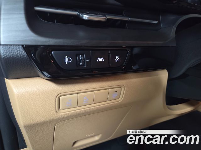 Kia Carnival (IV) Diesel 11-Seater Prestige 2023 — фото 16