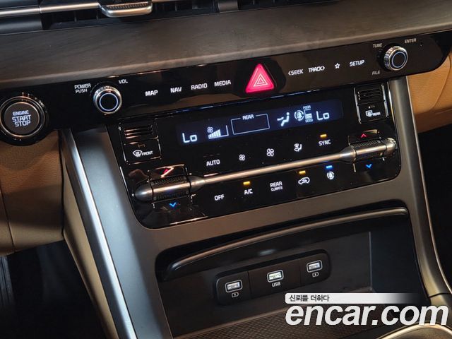 Kia Carnival (IV) Diesel 11-Seater Prestige 2023 — фото 21