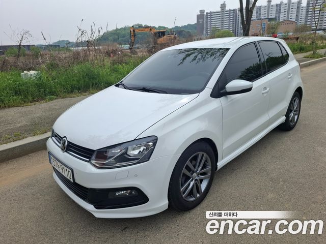 Volkswagen Polo 1.4 TDI R-Line 5th 2016 — фото 5