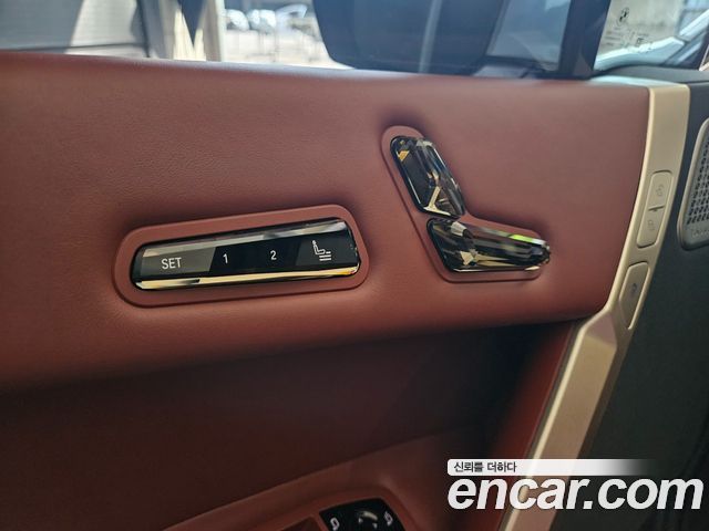 BMW iX xDrive50 Sports Plus 2023 — фото 10