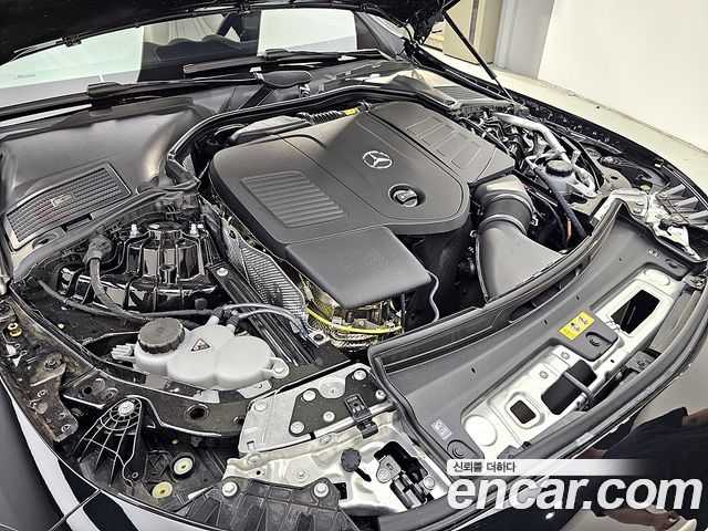 Mercedes-Benz CLE-Class (C236) CLE200 Cabriolet 2025 — фото 6