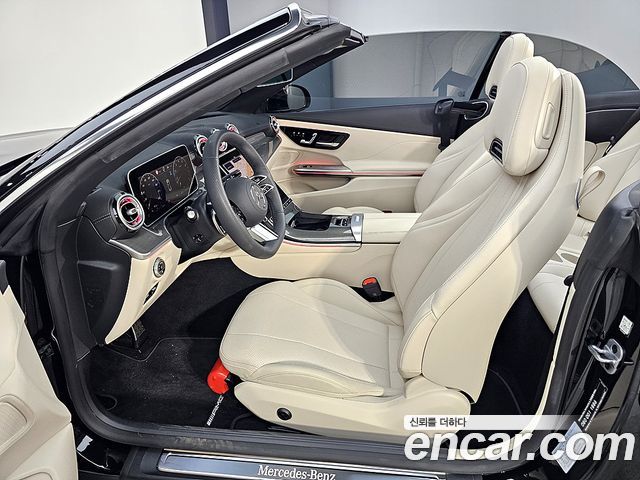 Mercedes-Benz CLE-Class (C236) CLE200 Cabriolet 2025 — фото 8