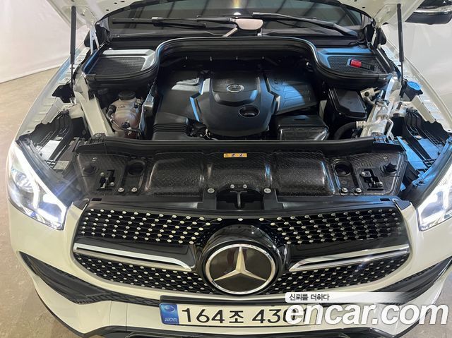 Mercedes-Benz GLE-Class (W167) GLE400d 4MATIC Coupe 2022 — фото 17