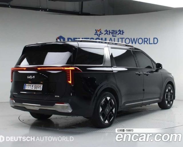 Kia Carnival (IV) HEV 9seater Signature 2025 — фото 2