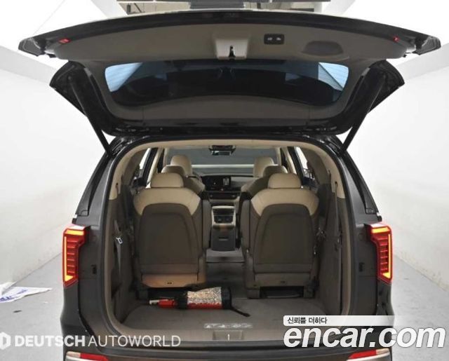 Kia Carnival (IV) HEV 9seater Signature 2025 — фото 23