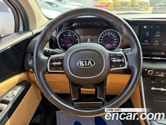 Kia Carnival (IV) Diesel 9-Seater Prestige 2021 — фото 8