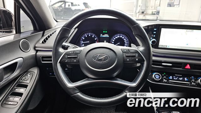 Hyundai Sonata (DN8) 2.0 Premium Plus 2022 — фото 17
