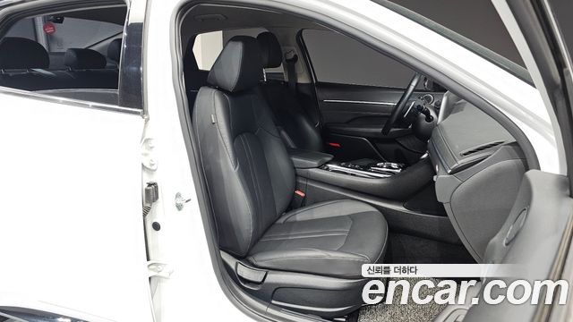 Hyundai Sonata (DN8) 2.0 Premium Plus 2022 — фото 32