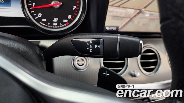 Mercedes-Benz E-Class (W213) E250 Avantgarde 2020 — фото 9