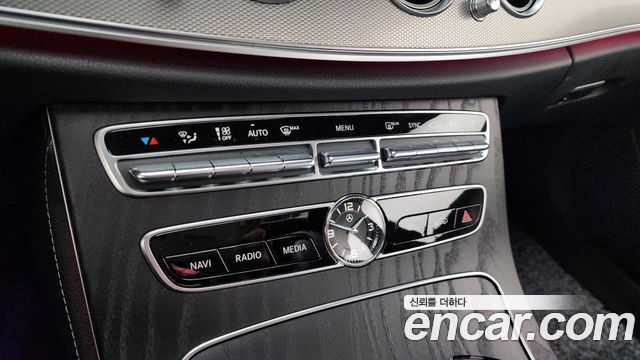 Mercedes-Benz E-Class (W213) E250 Avantgarde 2020 — фото 16