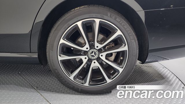 Mercedes-Benz E-Class (W213) E250 Avantgarde 2020 — фото 21