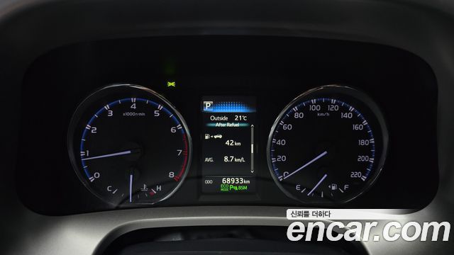 Toyota RAV4 2.5 2WD 4th 2018 — фото 8