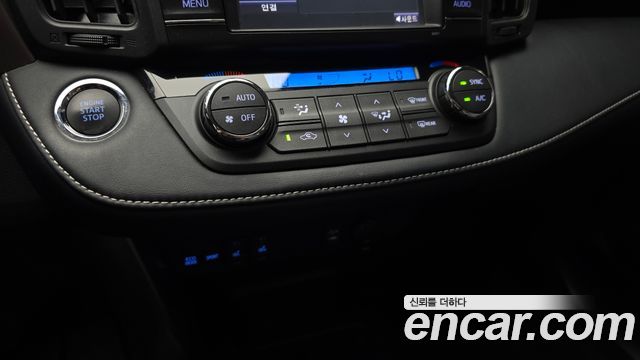 Toyota RAV4 2.5 2WD 4th 2018 — фото 17