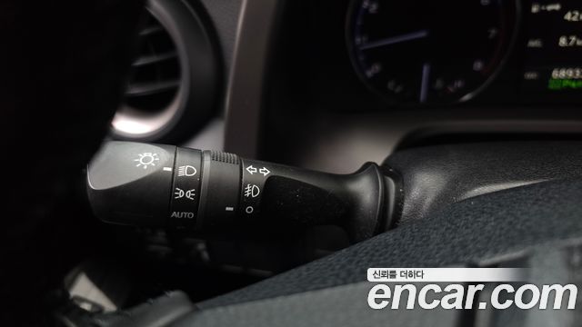 Toyota RAV4 2.5 2WD 4th 2018 — фото 19
