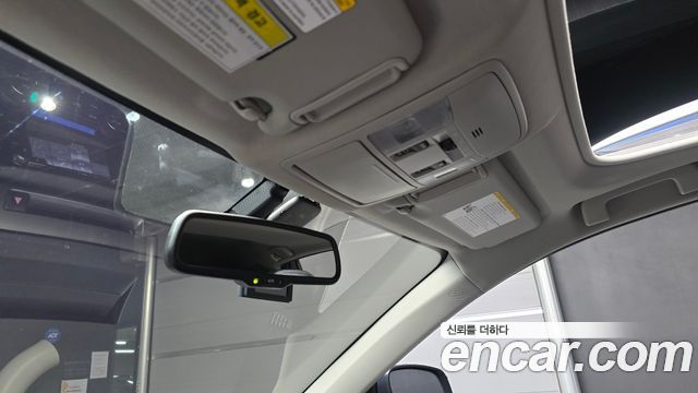 Toyota RAV4 2.5 2WD 4th 2018 — фото 27