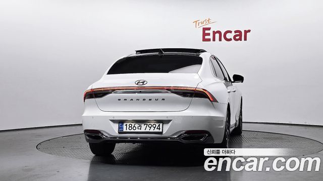 Hyundai Grandeur Hybrid (IG) Le Blanc 2023 — фото 4