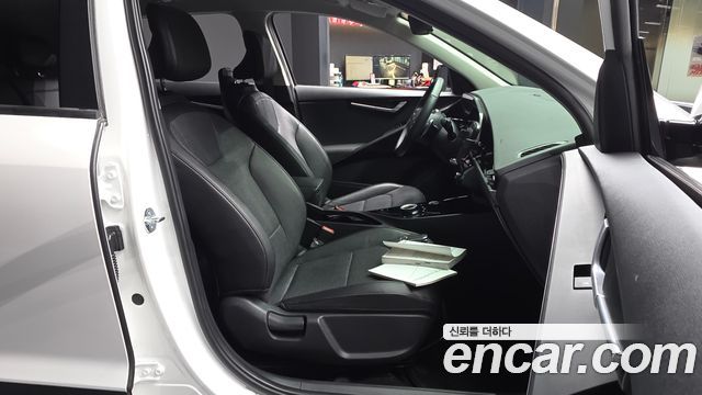 Kia Niro EV Air 2023 — фото 11