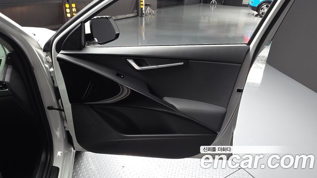 Kia Niro EV Air 2023 — фото 24