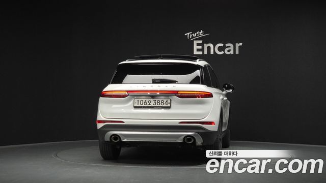 Lincoln Corsair 2.0 Reserve AWD 2020 — фото 4