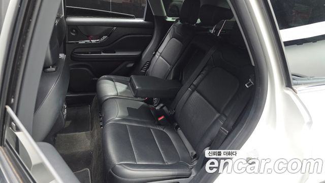Lincoln Corsair 2.0 Reserve AWD 2020 — фото 12