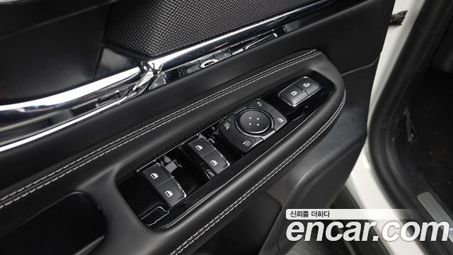 Lincoln Corsair 2.0 Reserve AWD 2020 — фото 29