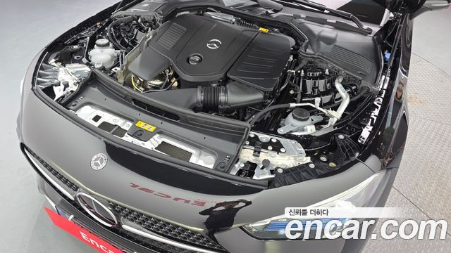 Mercedes-Benz CLE-Class (C236) CLE200 Cabriolet 2024 — фото 6