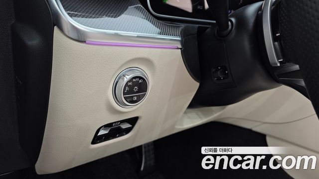 Mercedes-Benz CLE-Class (C236) CLE200 Cabriolet 2024 — фото 19