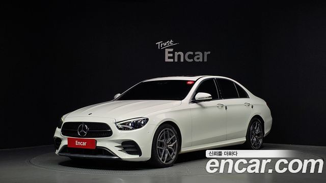 Mercedes-Benz E-Class (W213) E220d 4MATIC AMG Line