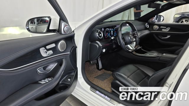 Mercedes-Benz E-Class (W213) E220d 4MATIC AMG Line 2021 — фото 10