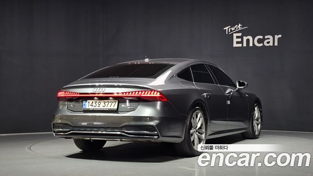 Audi A7 (4K) 55 TFSI Quattro Premium 2021 — фото 2