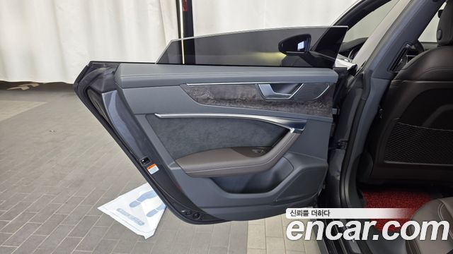 Audi A7 (4K) 55 TFSI Quattro Premium 2021 — фото 25