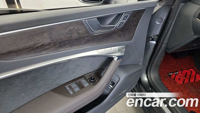 Audi A7 (4K) 55 TFSI Quattro Premium 2021 — фото 37