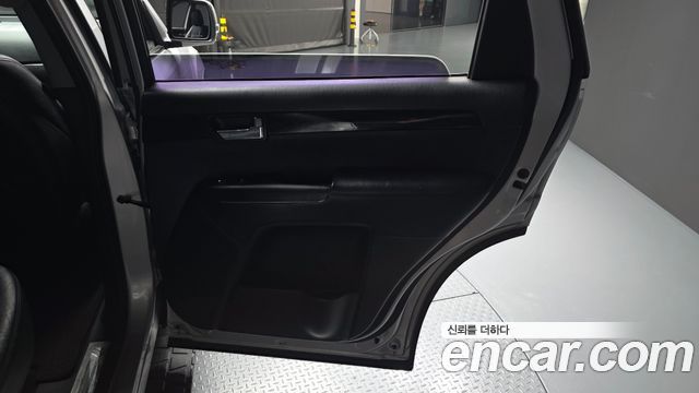 Kia Mohave 4WD QV 300 2014 — фото 25