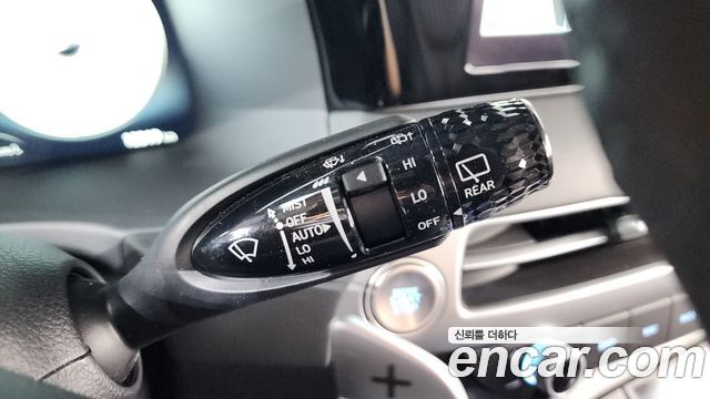 Hyundai Palisade Gasoline 3.8 2WD Le Blanc 2024 — фото 27