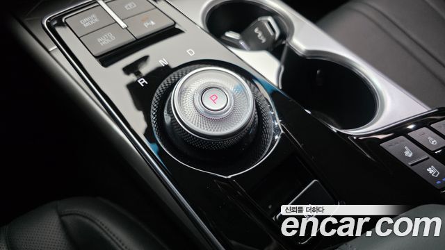 Kia K8 2.5 Gasoline 2WD Noblesse 2023 — фото 9