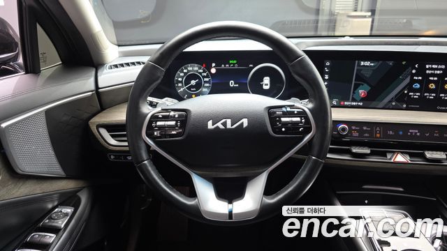 Kia K8 2.5 Gasoline 2WD Noblesse 2023 — фото 12