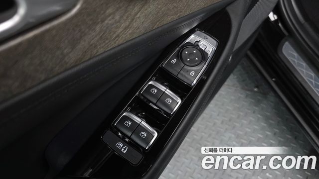 Kia K8 2.5 Gasoline 2WD Noblesse 2023 — фото 13