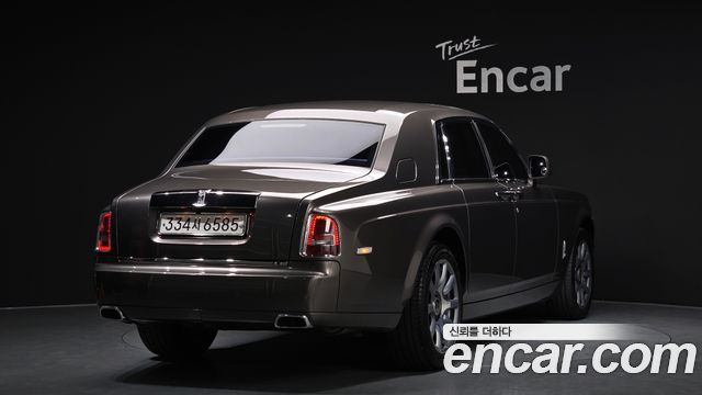 Rolls-Royce Phantom 6.7 V12 2015 — фото 2