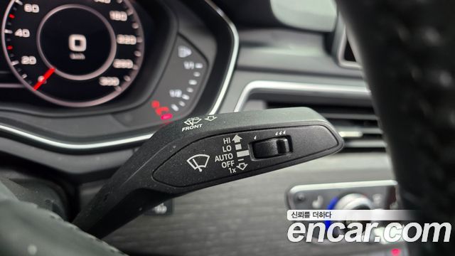 Audi A4 (B9) 35 TDI Quattro Premium 2018 — фото 28
