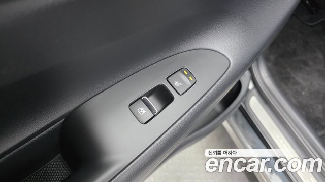 Hyundai Grandeur (IG) 2.5 Premium 2022 — фото 19