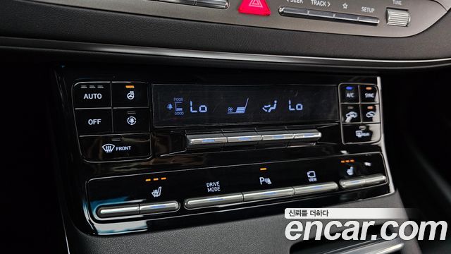 Hyundai Grandeur (IG) 3.0 LPi Rent Car Modern 2022 — фото 17