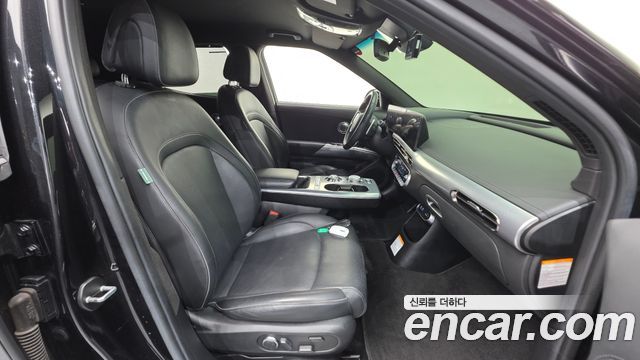 Genesis GV60 Standard 2022 — фото 10