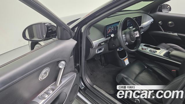 Genesis GV60 Standard 2022 — фото 11